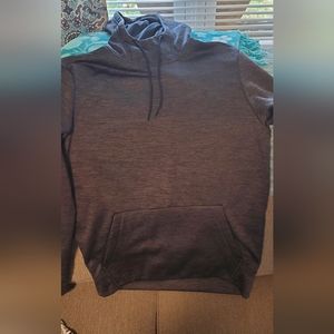Men's size small under armor hoodie